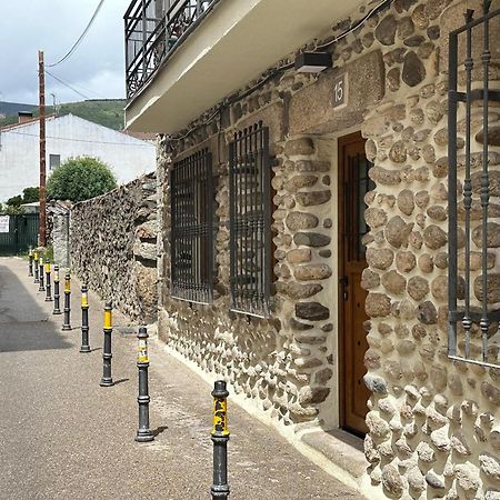 Alojamiento Penalara, Rascafría Екстериор снимка